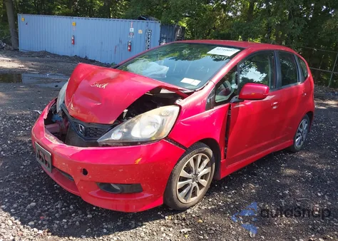 2013 Honda Fit Sport из США, поврежденный, VIN JHMGE8H5XDC017017